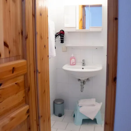 Maisonette Im Haus Liane - By Baltic דירה הרינגסדורף